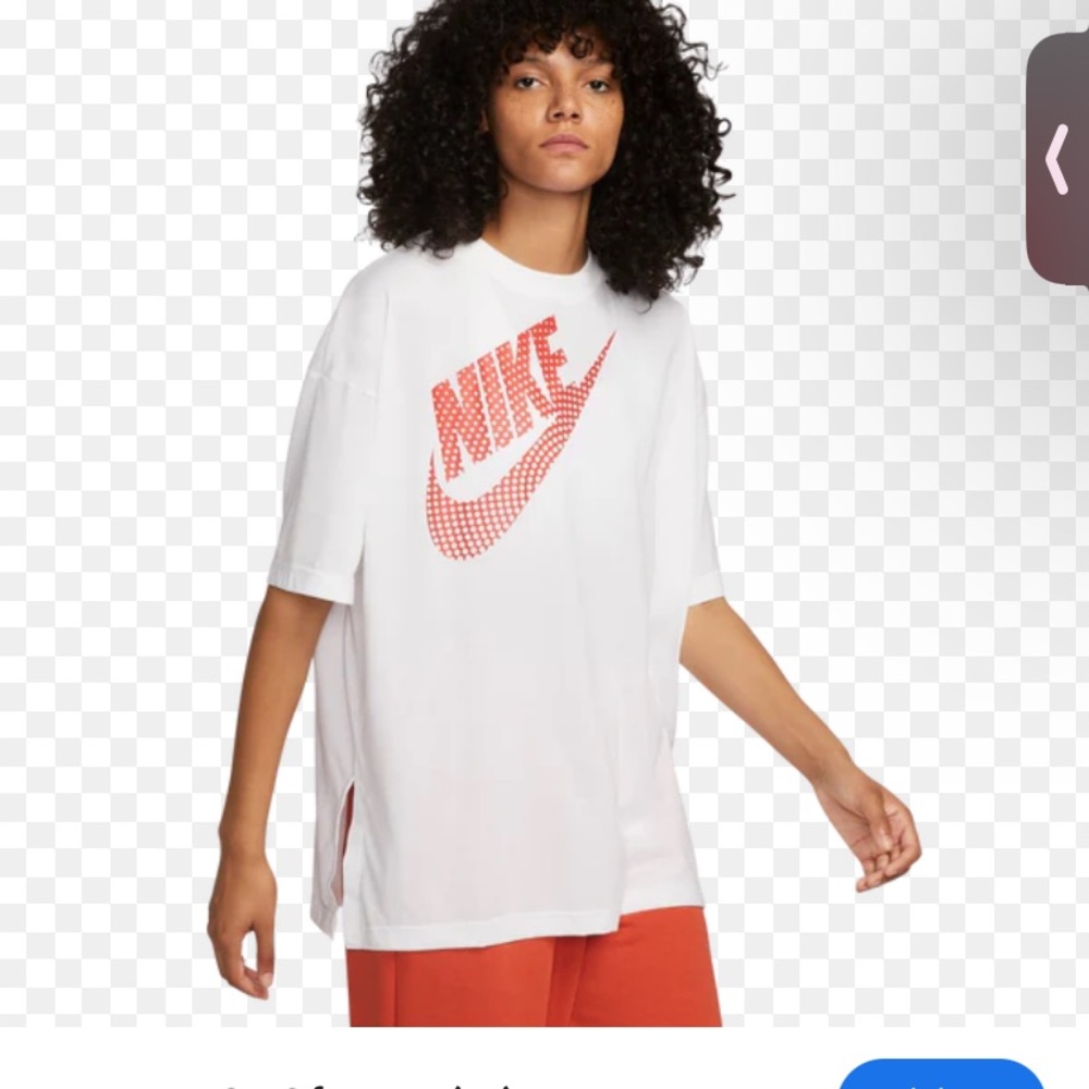 NWT Nike White and Red Short Sleeve Tees
